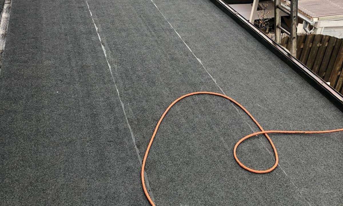 Nieuw bitumen dak aangelegd in Schijndel Nieuw bitumen dak aangelegd in Schijndel